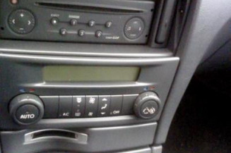 Feu arriere secondaire gauche (feux) RENAULT LAGUNA 2