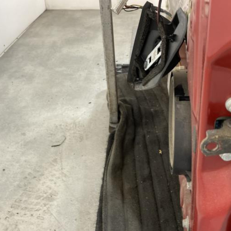 Porte avant gauche NISSAN MICRA 3 Photo n°6