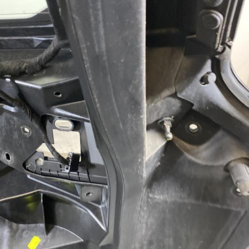 Malle/Hayon arriere CITROEN C4 PICASSO 2 Photo n°11