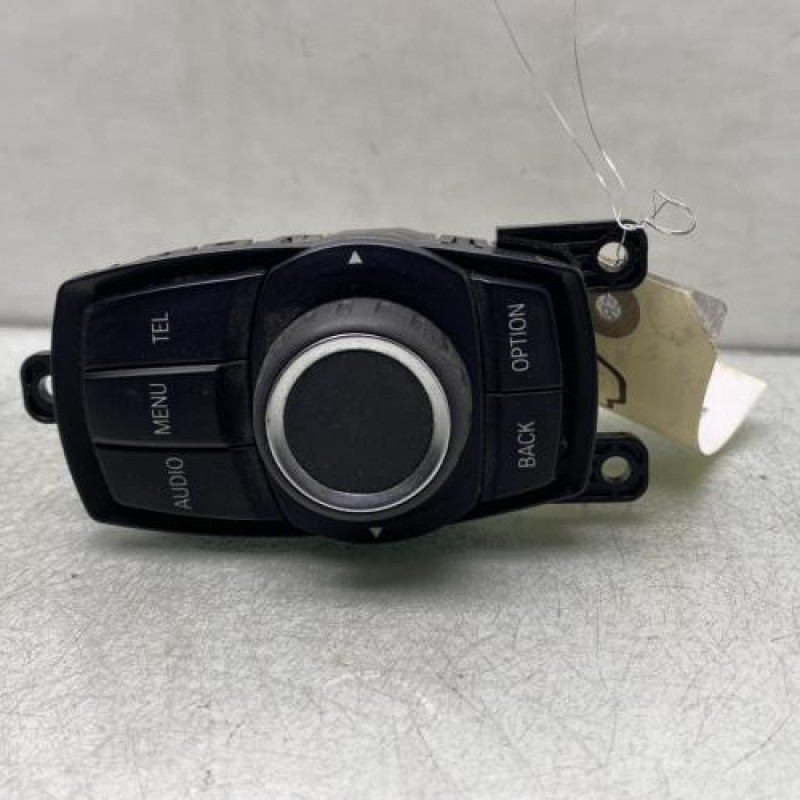 Commande GPS BMW SERIE 3 F31 Photo n°1