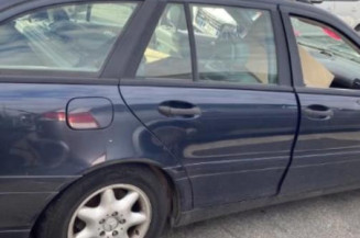 Bras essuie glace avant gauche MERCEDES CLASSE C 203