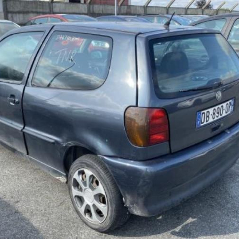Aile avant gauche VOLKSWAGEN POLO 3 Photo n°8