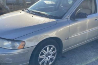 Bras essuie glace avant droit VOLVO V 70 1
