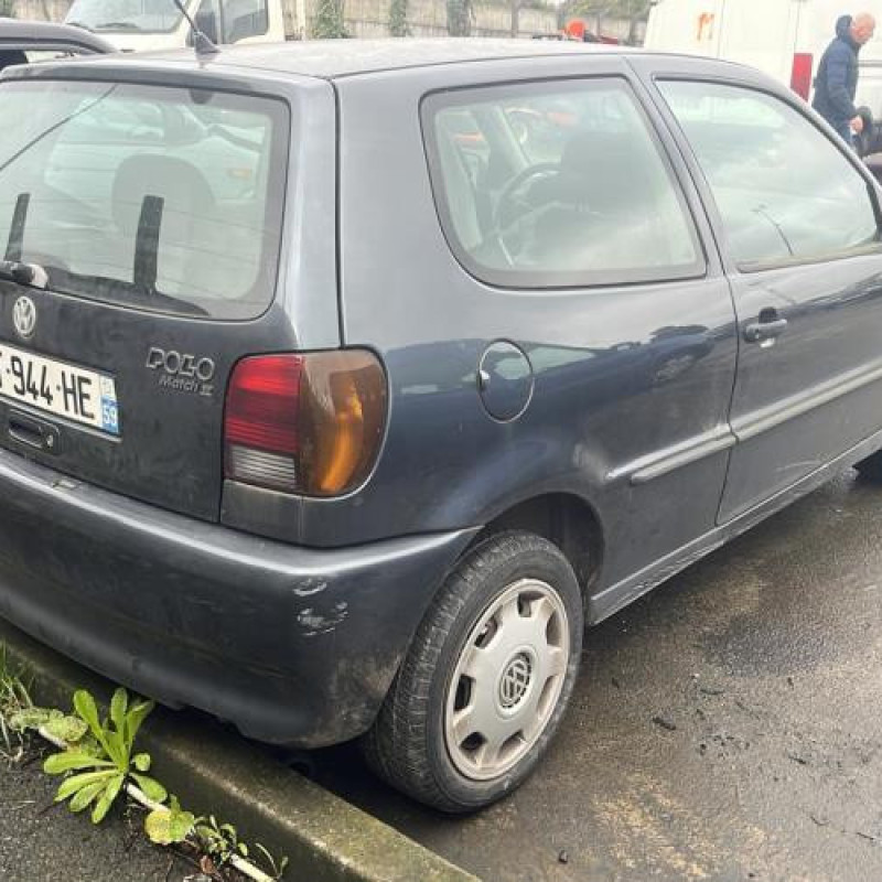 Pare choc avant VOLKSWAGEN POLO 3 Photo n°14