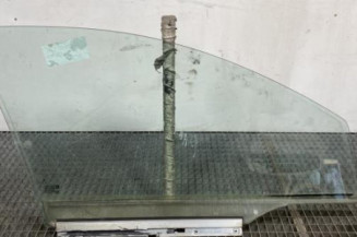 Vitre avant gauche OPEL CORSA C
