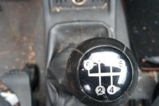 Vitre avant gauche OPEL CORSA C