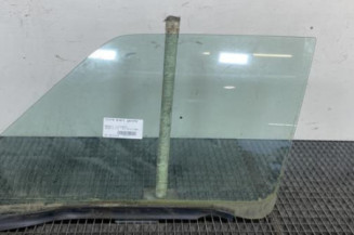 Vitre avant gauche RENAULT SUPER 5 Photo n°1