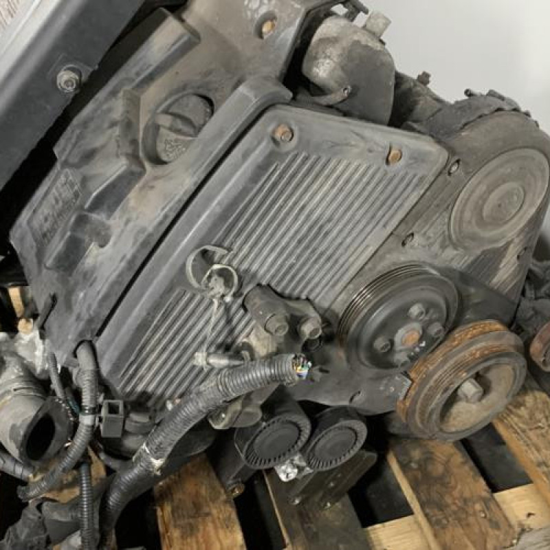 Moteur KIA CARNIVAL 1 Photo n°3