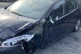 Amortisseur avant droit PEUGEOT 208 1 Photo n°1