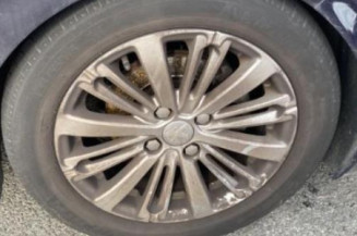 Amortisseur avant droit PEUGEOT 208 1