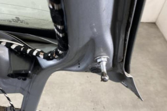 Malle/Hayon arriere VOLKSWAGEN GOLF 6
