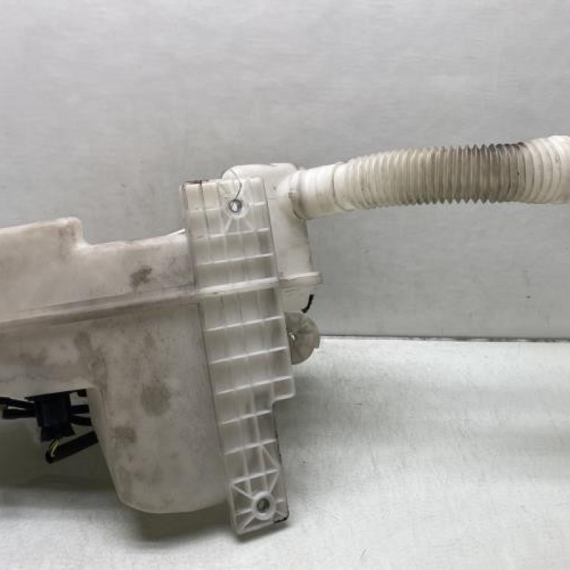 Vase de lave glace VOLKSWAGEN POLO 5 Photo n°4