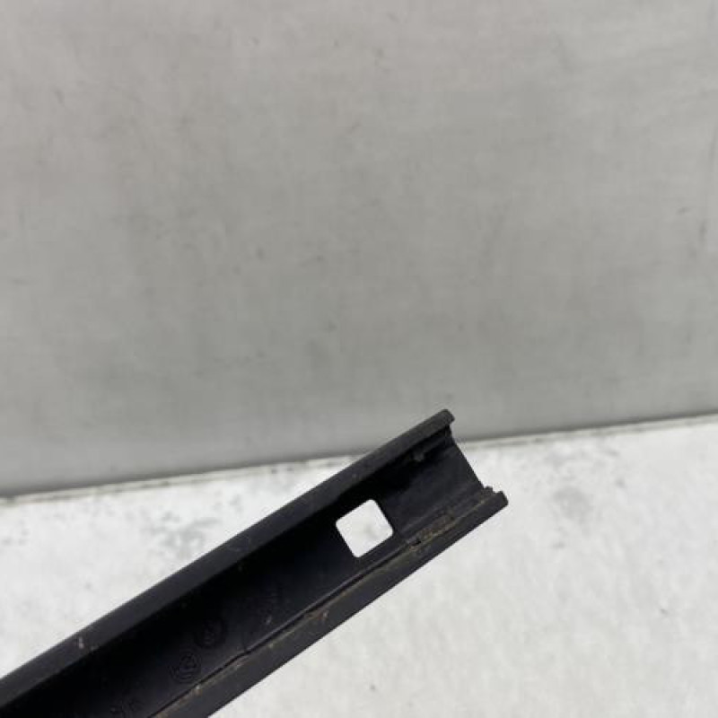 Bras essuie glace arriere VOLKSWAGEN GOLF 6 Photo n°4