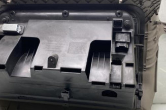 Boite a gants VOLKSWAGEN GOLF 6