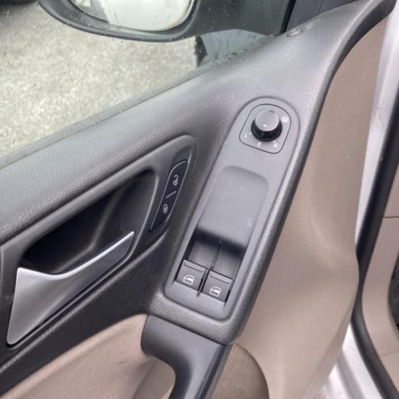 Boite a gants VOLKSWAGEN GOLF 6 Photo n°12
