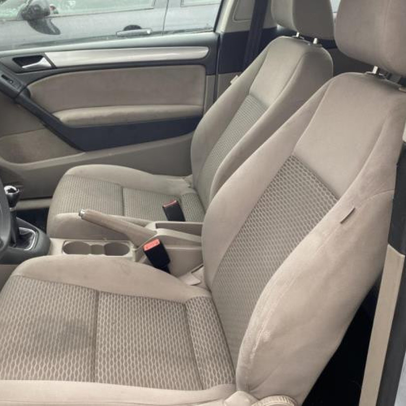 Boite a gants VOLKSWAGEN GOLF 6 Photo n°13