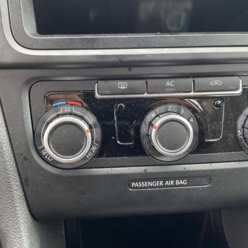 Boite a gants VOLKSWAGEN GOLF 6 Photo n°18