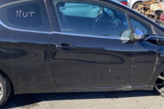 Ecran GPS PEUGEOT 208 1