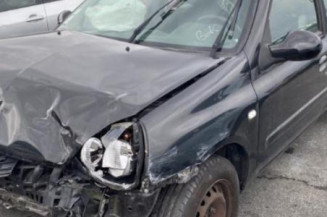 Malle/Hayon arriere RENAULT CLIO 2 CAMPUS