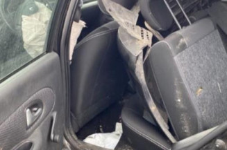Interrupteur de leve vitre avant gauche RENAULT CLIO 2 CAMPUS