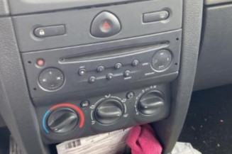 Interrupteur de leve vitre avant gauche RENAULT CLIO 2 CAMPUS