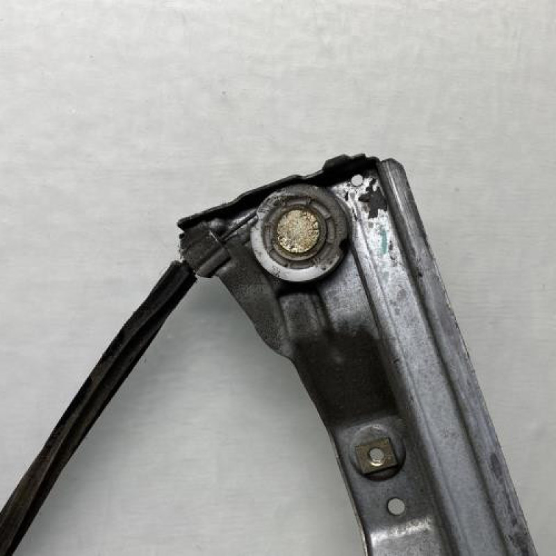 Leve vitre electrique avant droit RENAULT CLIO 3 Photo n°3