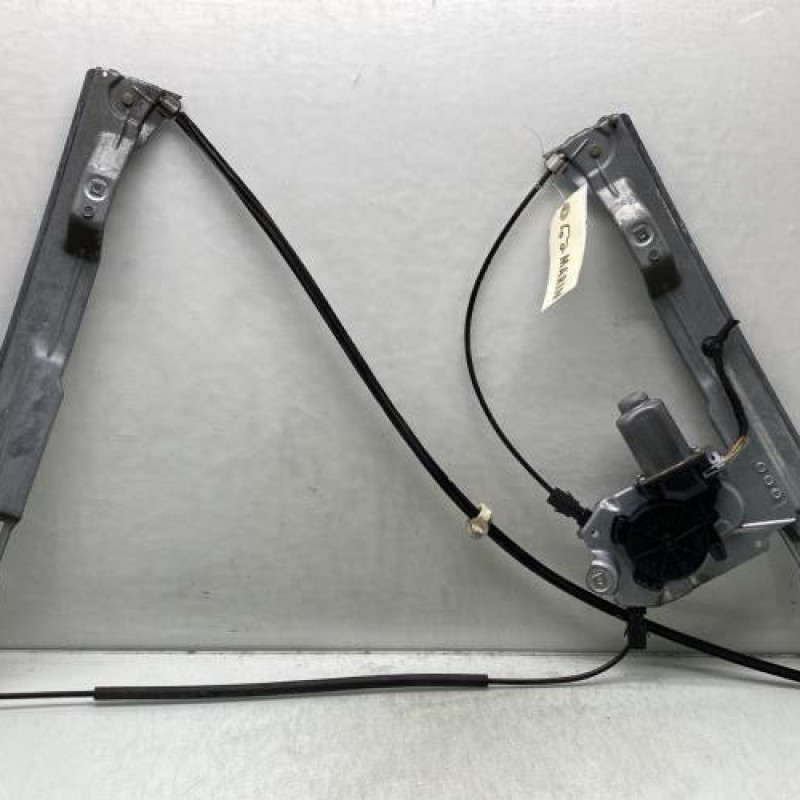 Leve vitre electrique avant droit RENAULT CLIO 3 Photo n°7