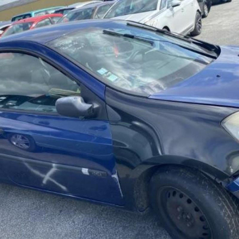 Leve vitre electrique avant droit RENAULT CLIO 3 Photo n°17