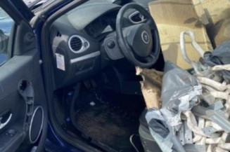 Leve vitre electrique avant droit RENAULT CLIO 3