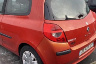 Leve vitre electrique avant gauche RENAULT CLIO 3