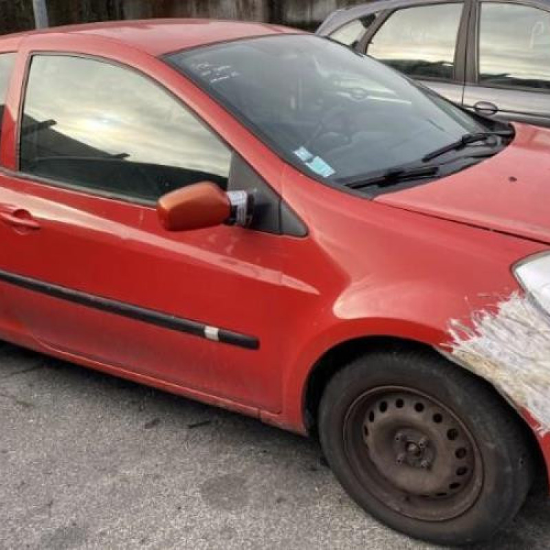 Leve vitre electrique avant gauche RENAULT CLIO 3 Photo n°7