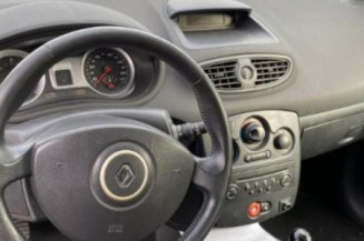 Leve vitre electrique avant gauche RENAULT CLIO 3