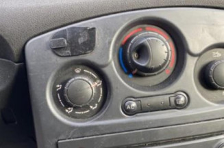 Leve vitre electrique avant gauche RENAULT CLIO 3