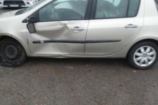Bras essuie glace avant droit RENAULT CLIO 3