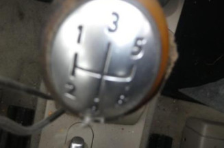 Bras essuie glace avant droit RENAULT CLIO 3