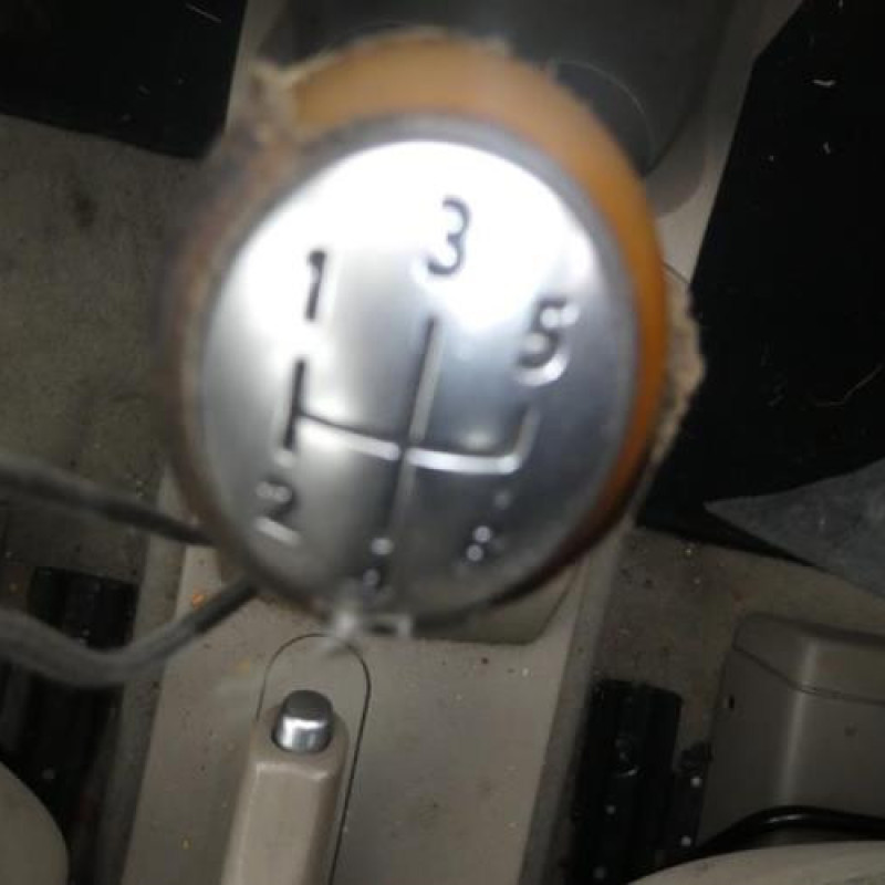 Bras essuie glace avant droit RENAULT CLIO 3 Photo n°9