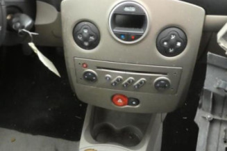 Bras essuie glace avant droit RENAULT CLIO 3
