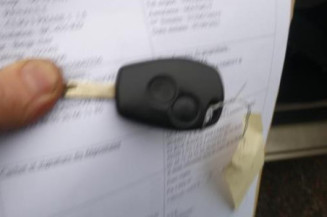 Bras essuie glace avant droit RENAULT CLIO 3