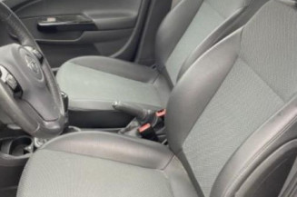 Bras essuie glace arriere OPEL CORSA D