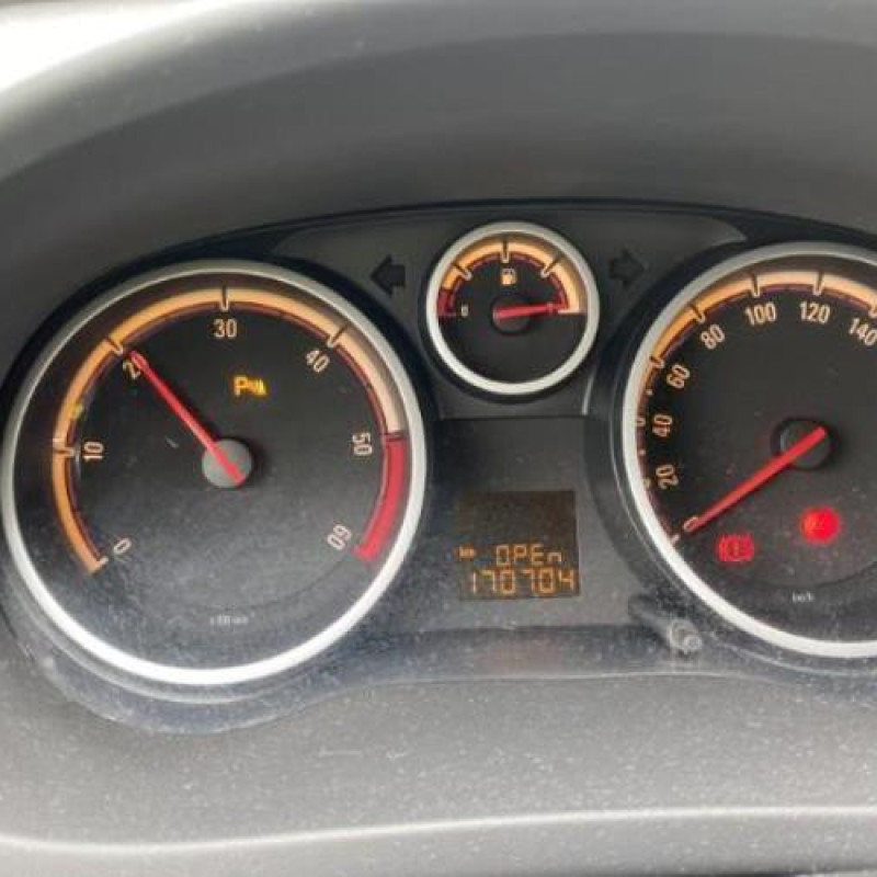 Bras essuie glace arriere OPEL CORSA D Photo n°17