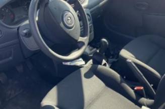 Pompe à carburant RENAULT CLIO 3