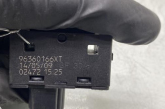 Interrupteur de leve vitre avant droit PEUGEOT 407