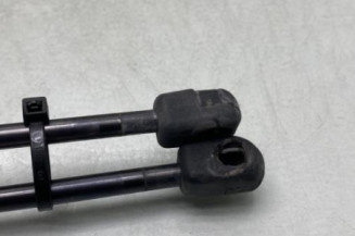 Verin de coffre SUZUKI SWIFT 3