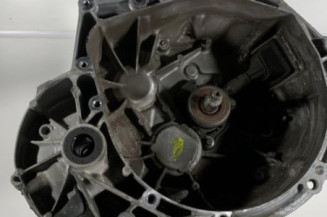Boite de vitesses PEUGEOT 2008 1 Photo n°1