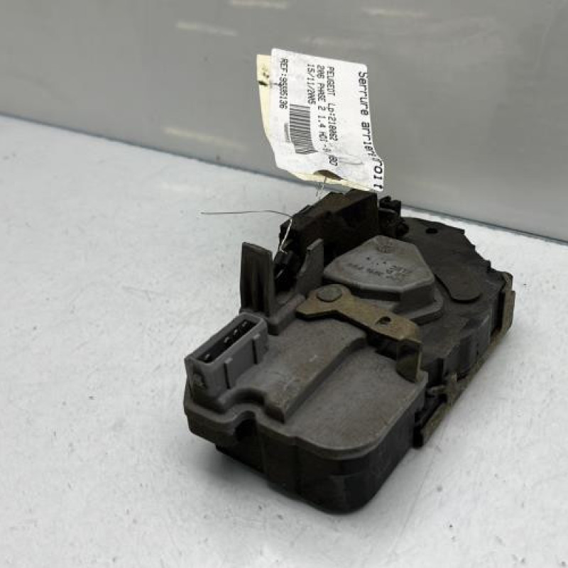 Serrure arriere droit PEUGEOT 206 Photo n°4