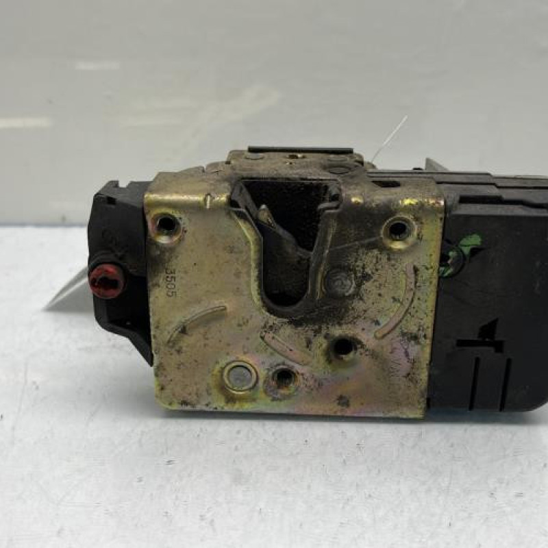 Serrure arriere droit PEUGEOT 206 Photo n°5