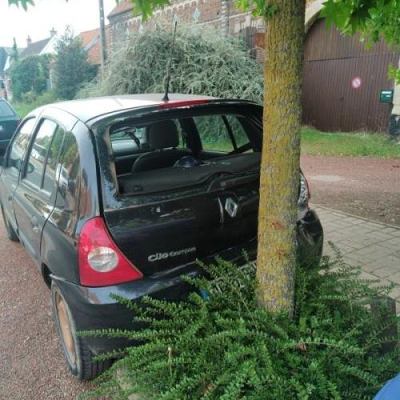 Interrupteur de leve vitre avant gauche RENAULT CLIO 2 CAMPUS Photo n°4