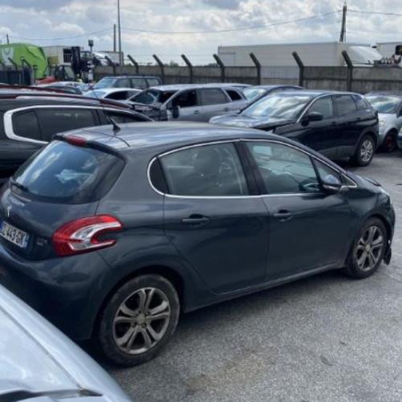 Autoradio d'origine PEUGEOT 208 1 Photo n°7