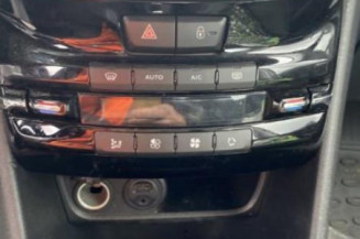 Autoradio d'origine PEUGEOT 208 1