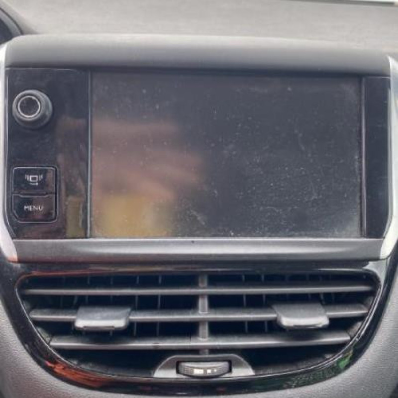 Autoradio d'origine PEUGEOT 208 1 Photo n°14